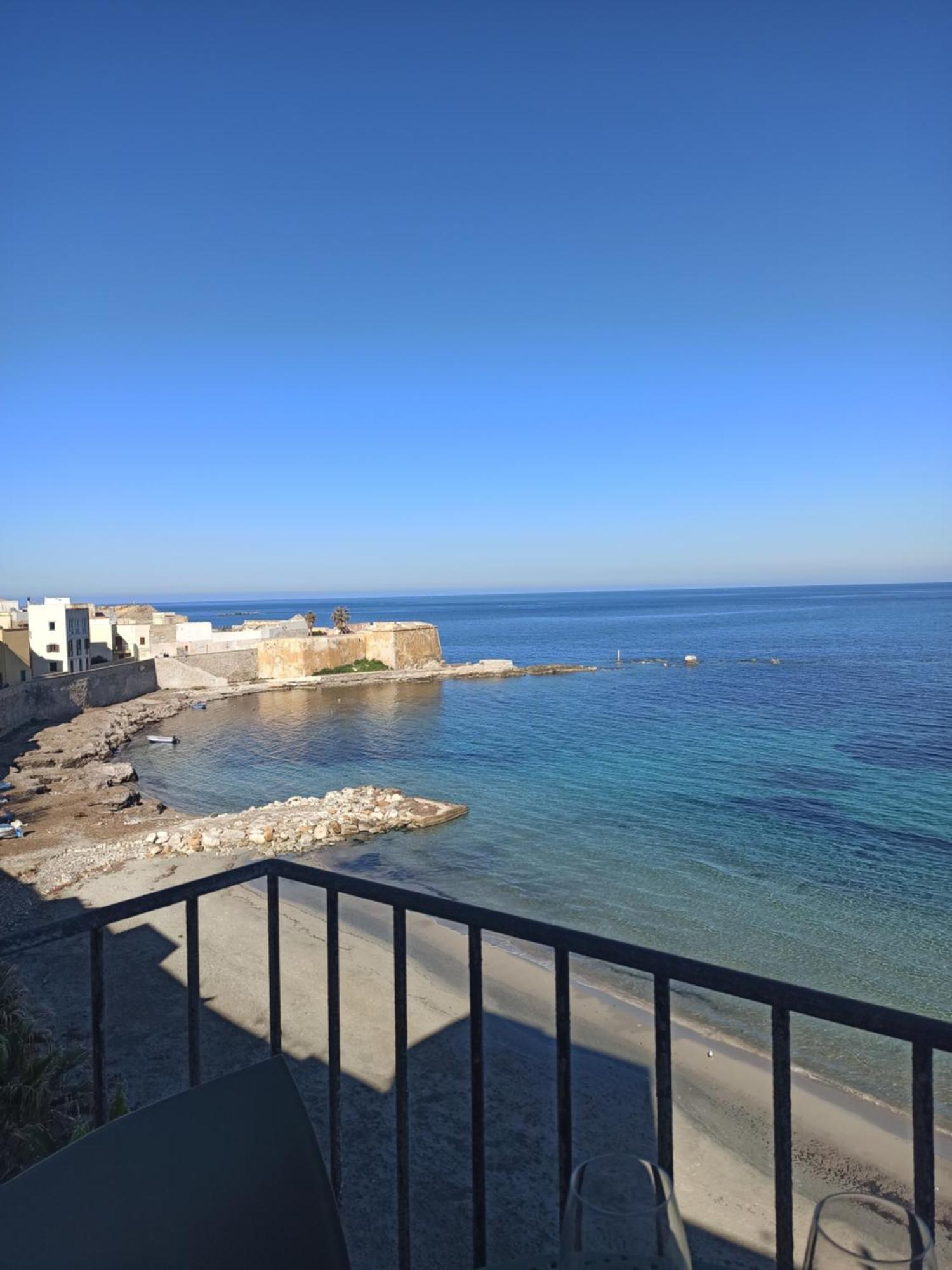 Il Poggiolo Sulle Egadi Apartment Trapani Bagian luar foto